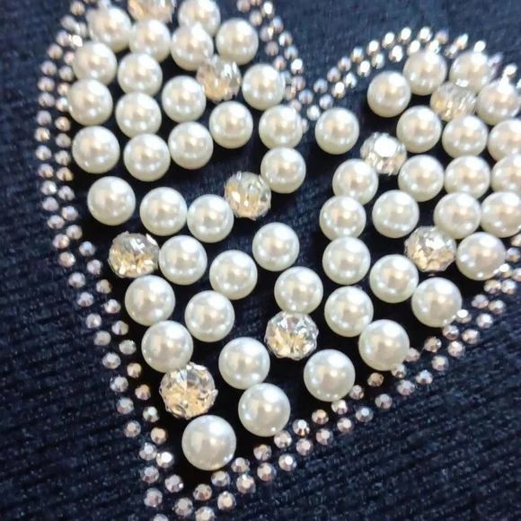 Liv Milano Beaded Heart VNeck Long Sleeve Sweater Soft Slouchy Black White Large - Picture 7 of 8